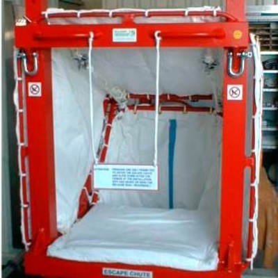 Toboganul de evacuare inclinat si mobil